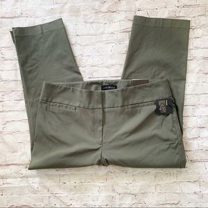 Lane Bryant Cityology Cropped Pant Green Beige NWT
